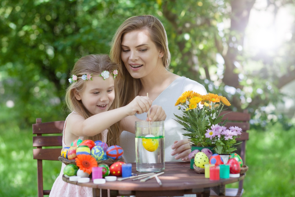 You Will Love These Easter Decoration Ideas In Your Backyard