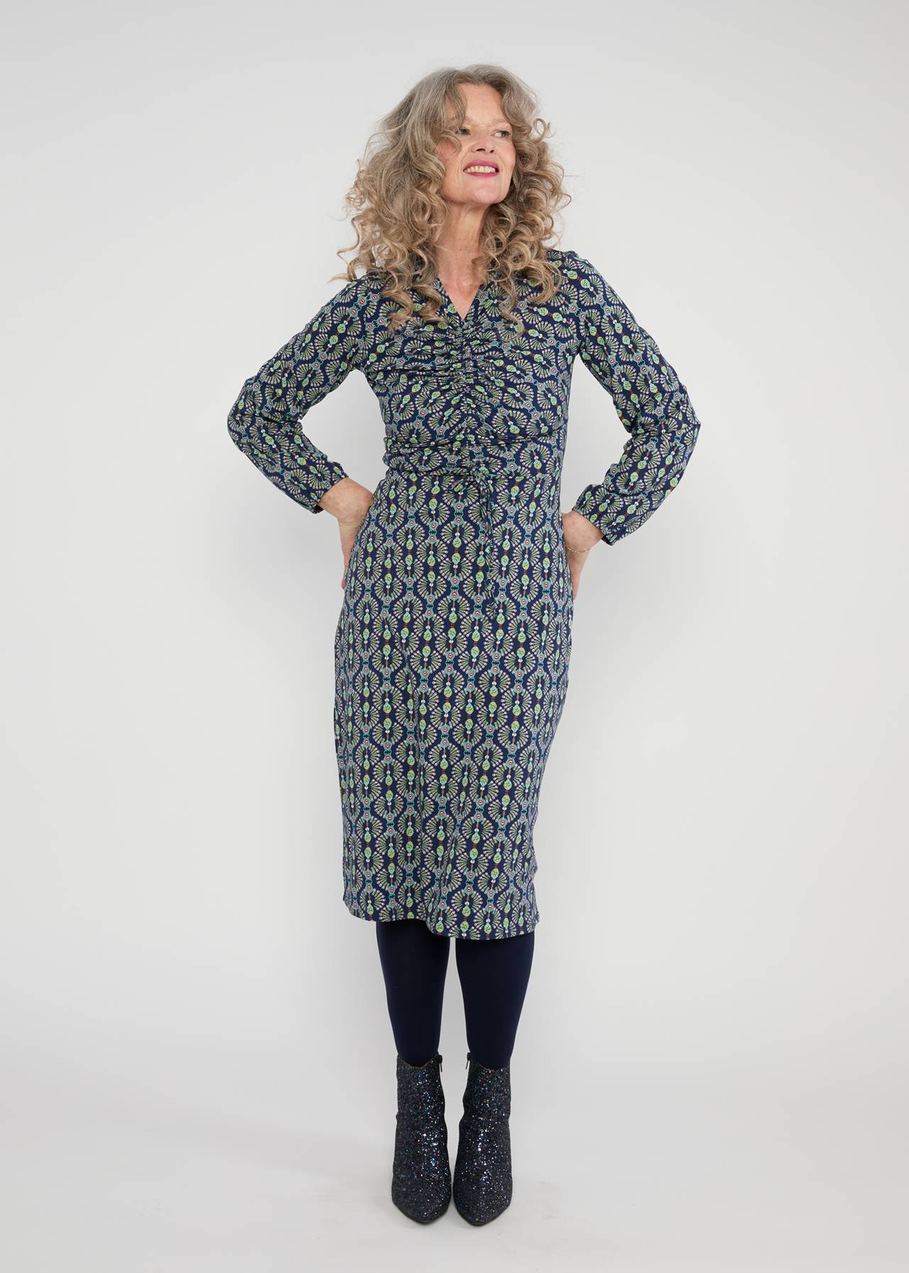 Midikleid Good Girls Gathering