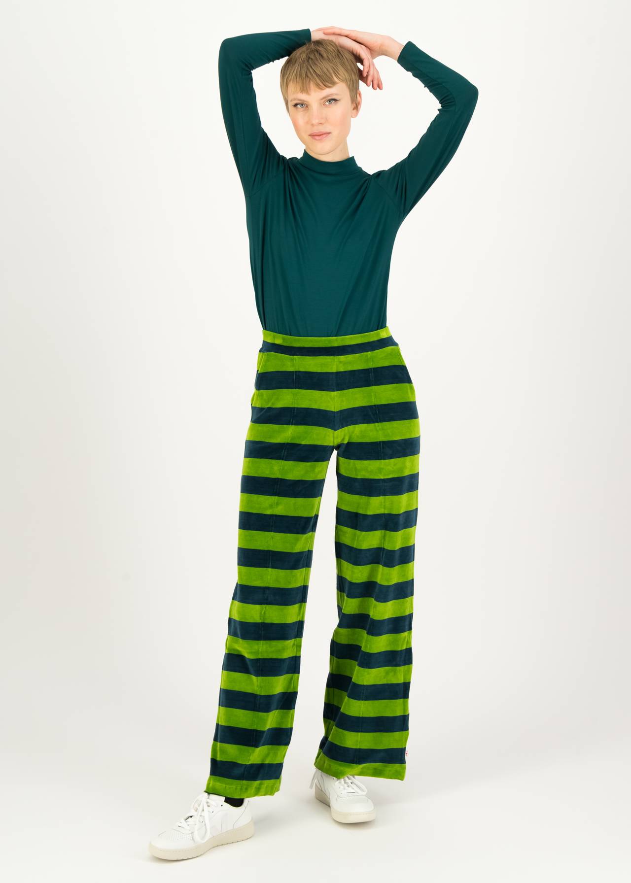 High-Waist-Hose Palace Party