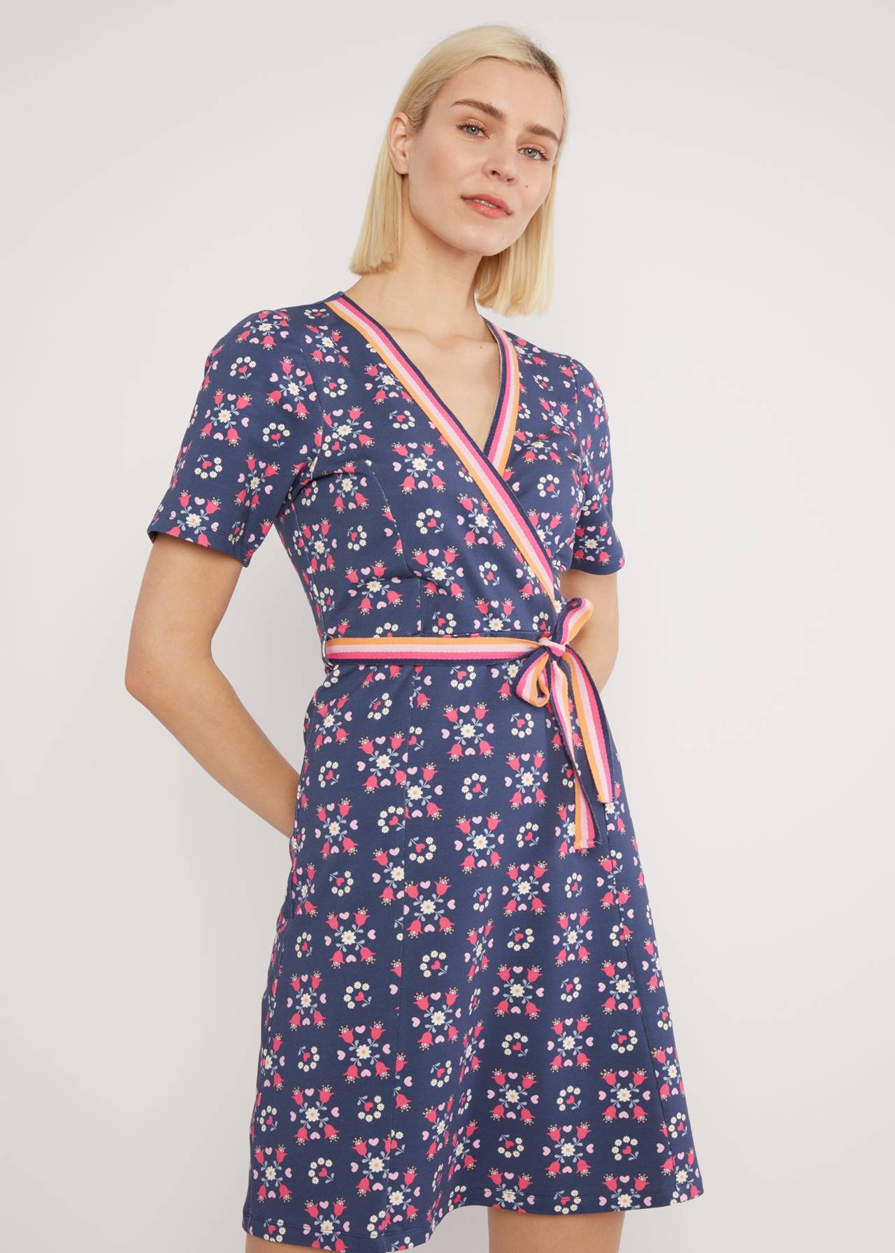 Sweatkleid Court Cache Cœur