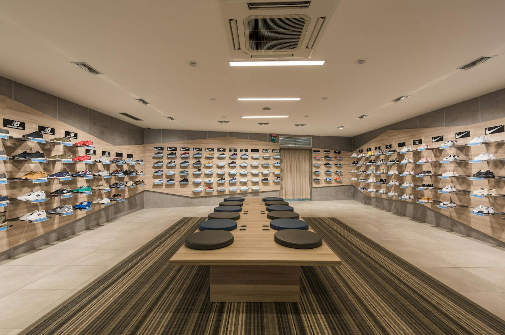 SPORTLER Store Affi Öffnungszeiten und Informationen