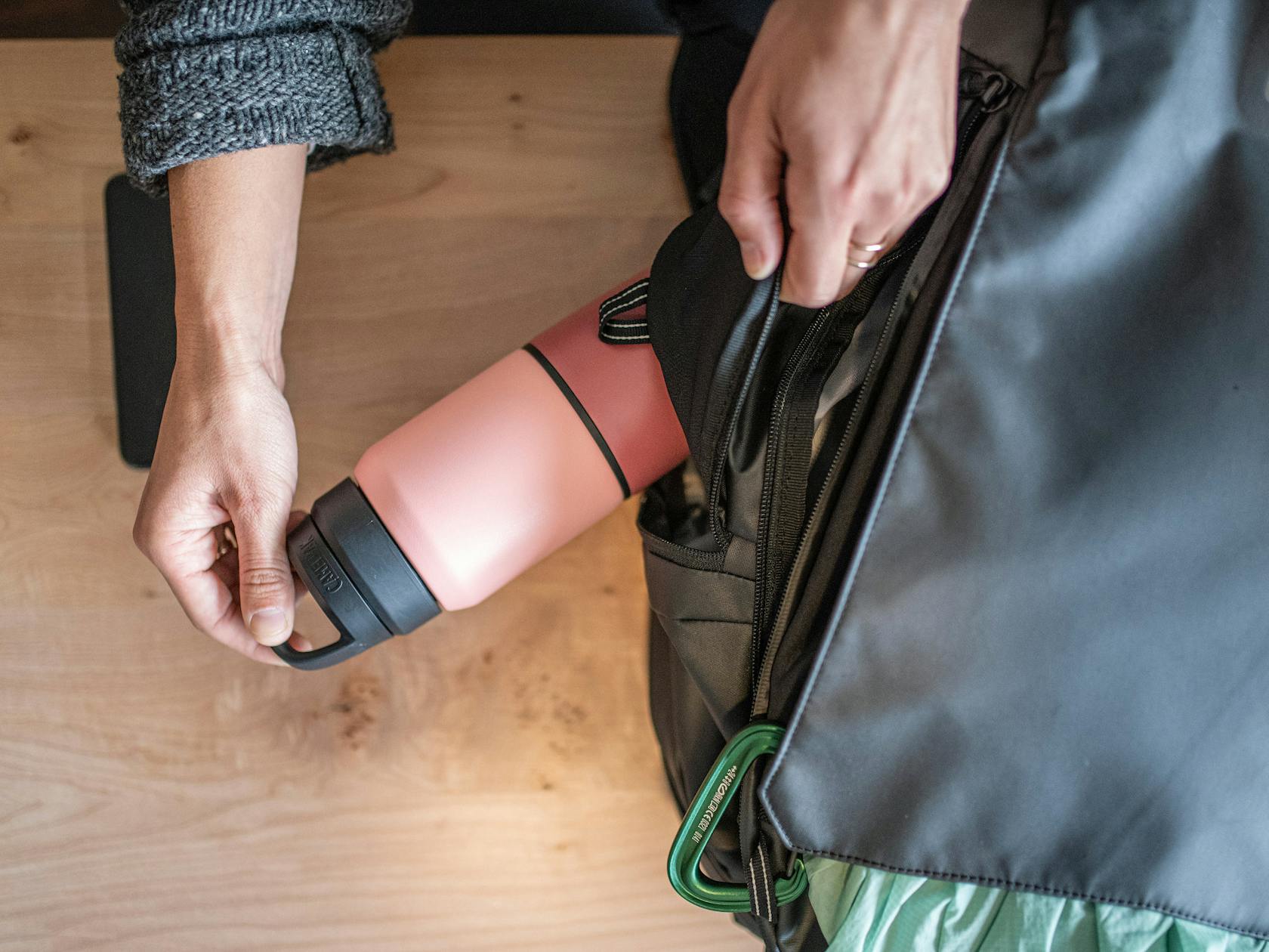 Camelbak Trinkflaschen und Thermos Onlineshop