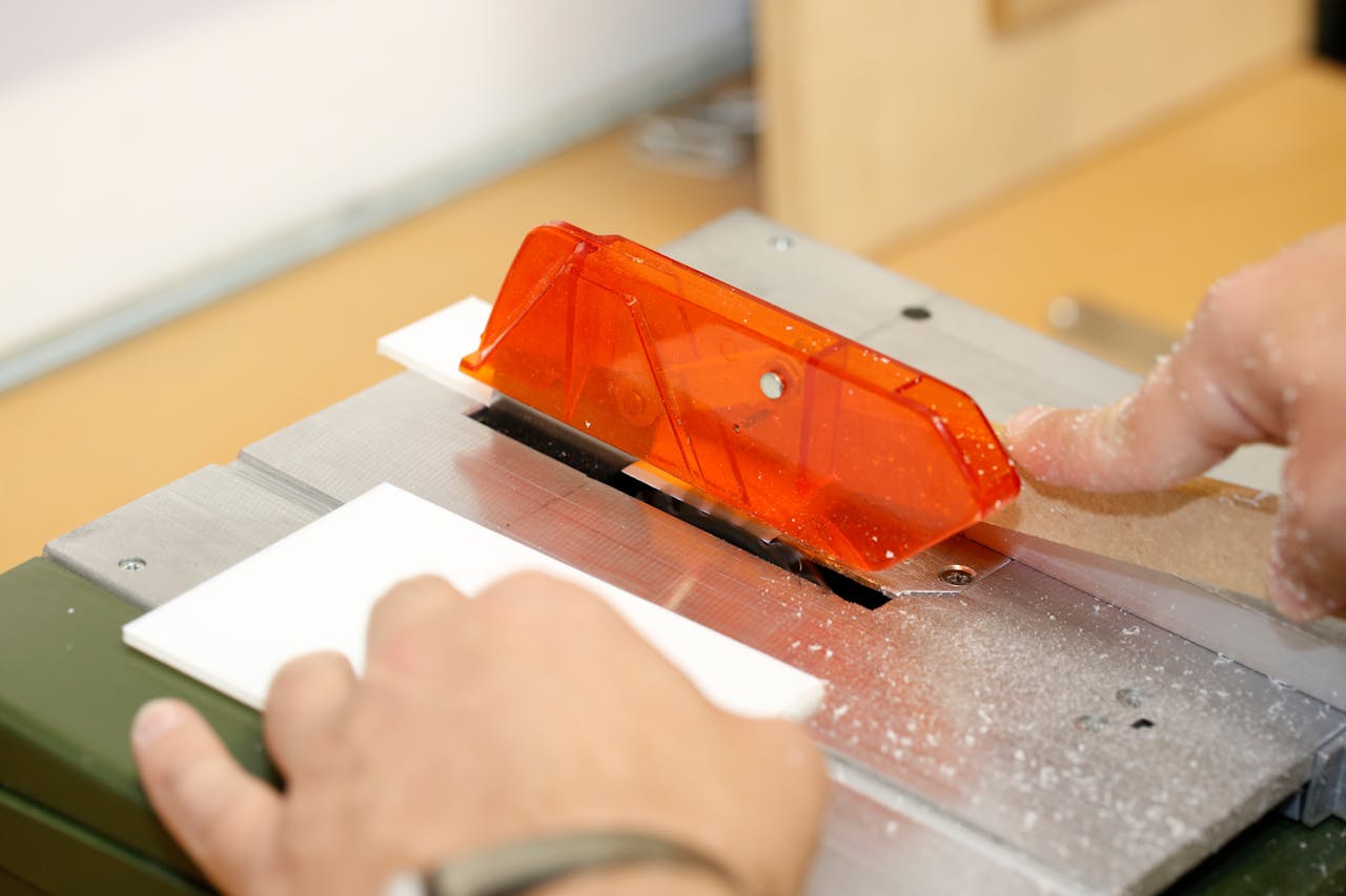Gewusst Wie Acrylglas Plexiglas Schneiden I Modulor