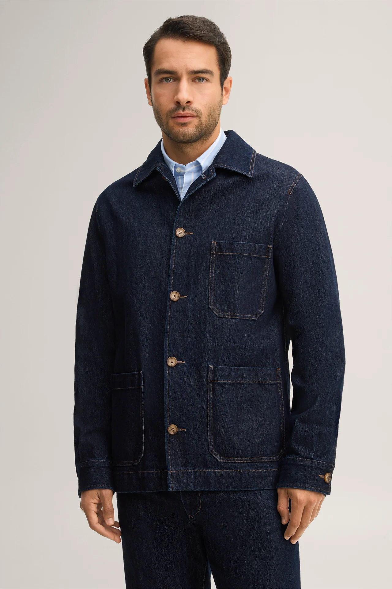 Cotton denim overshirt with a shirt collar in dark blue