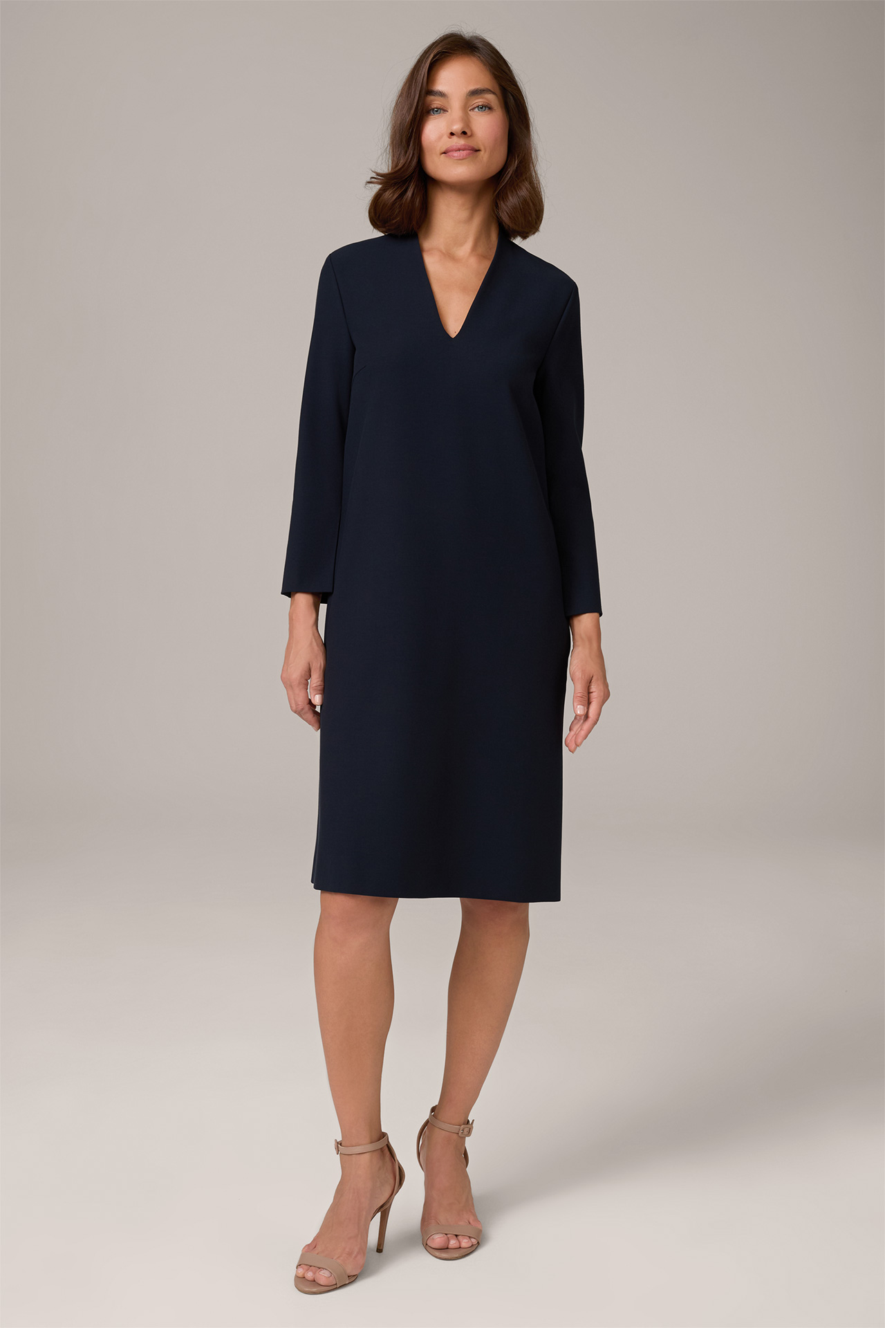 Crêpe-Eggshape-Kleid in Navy