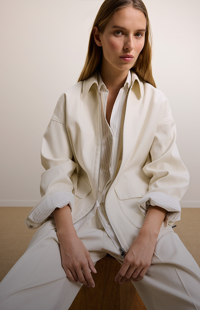 windsor women jacket in offwhite blouse in white and pants in offwhite