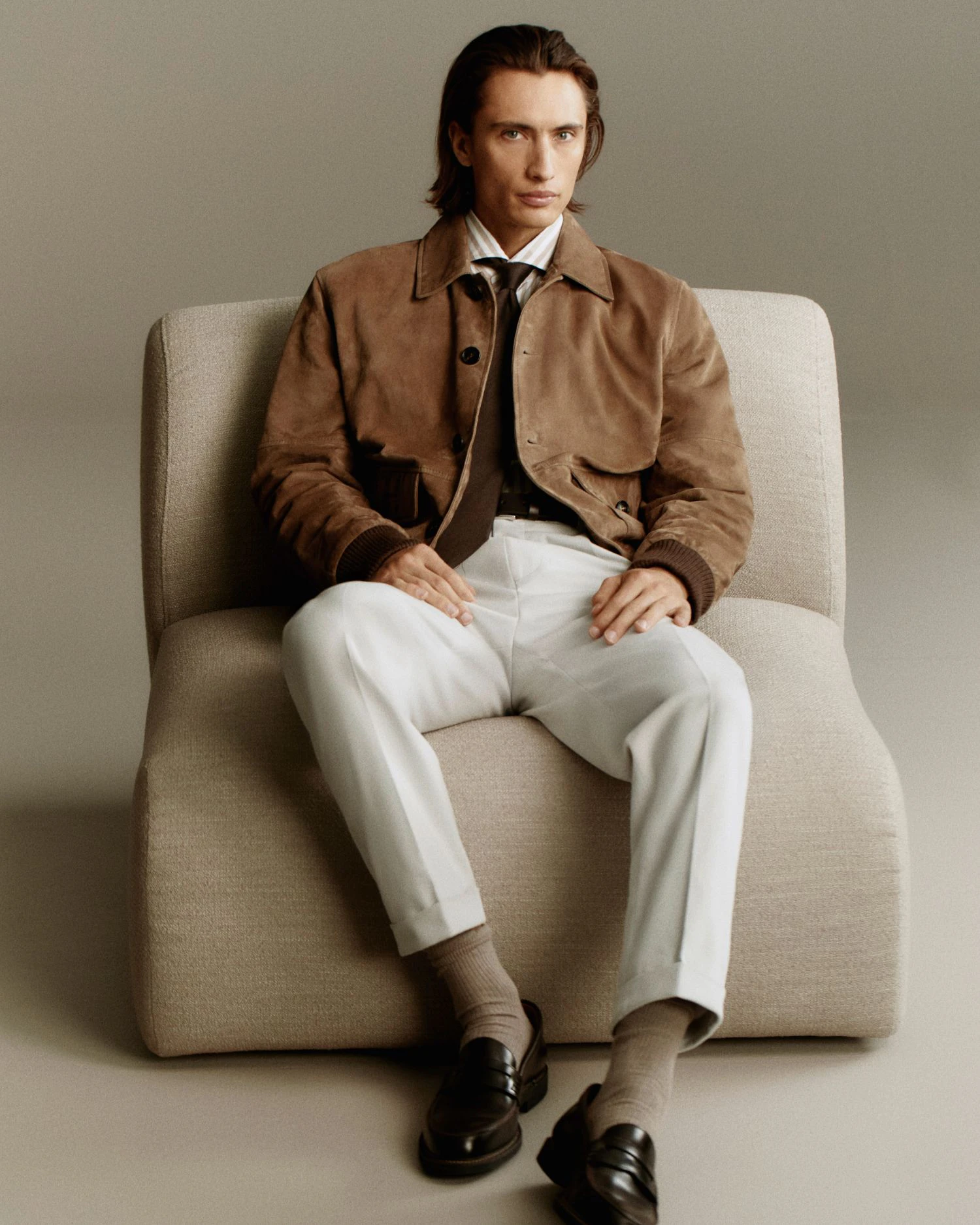 Windsor men leather jacket in brown with white trousers