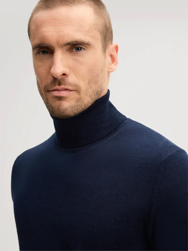 Windsor. Men wool roll-neck sweater with cashmere in navy