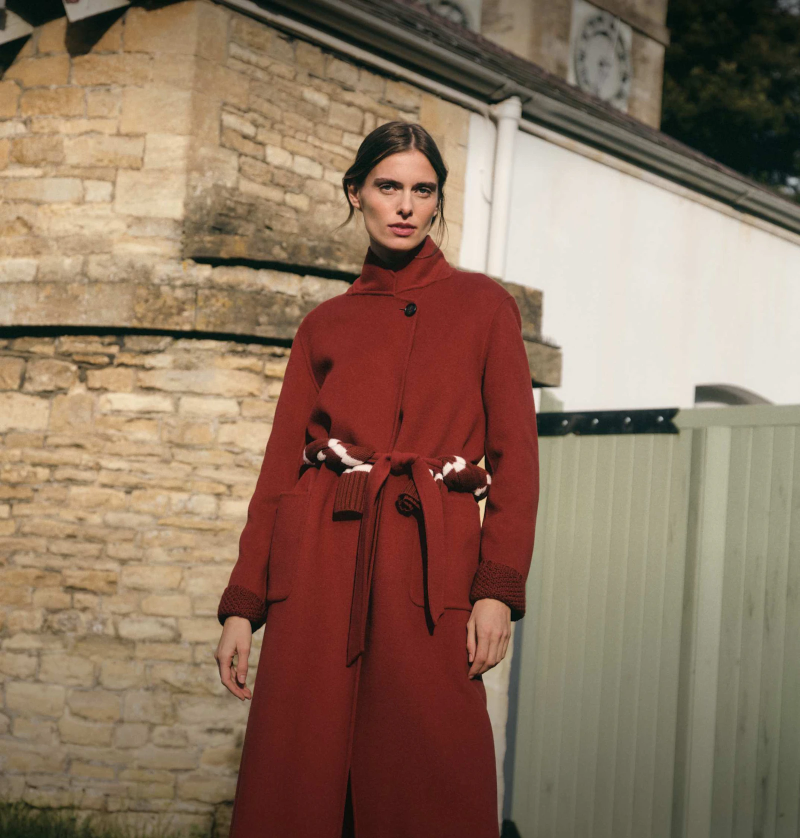 Windsor Damen Mantel in rot mit hose in rot