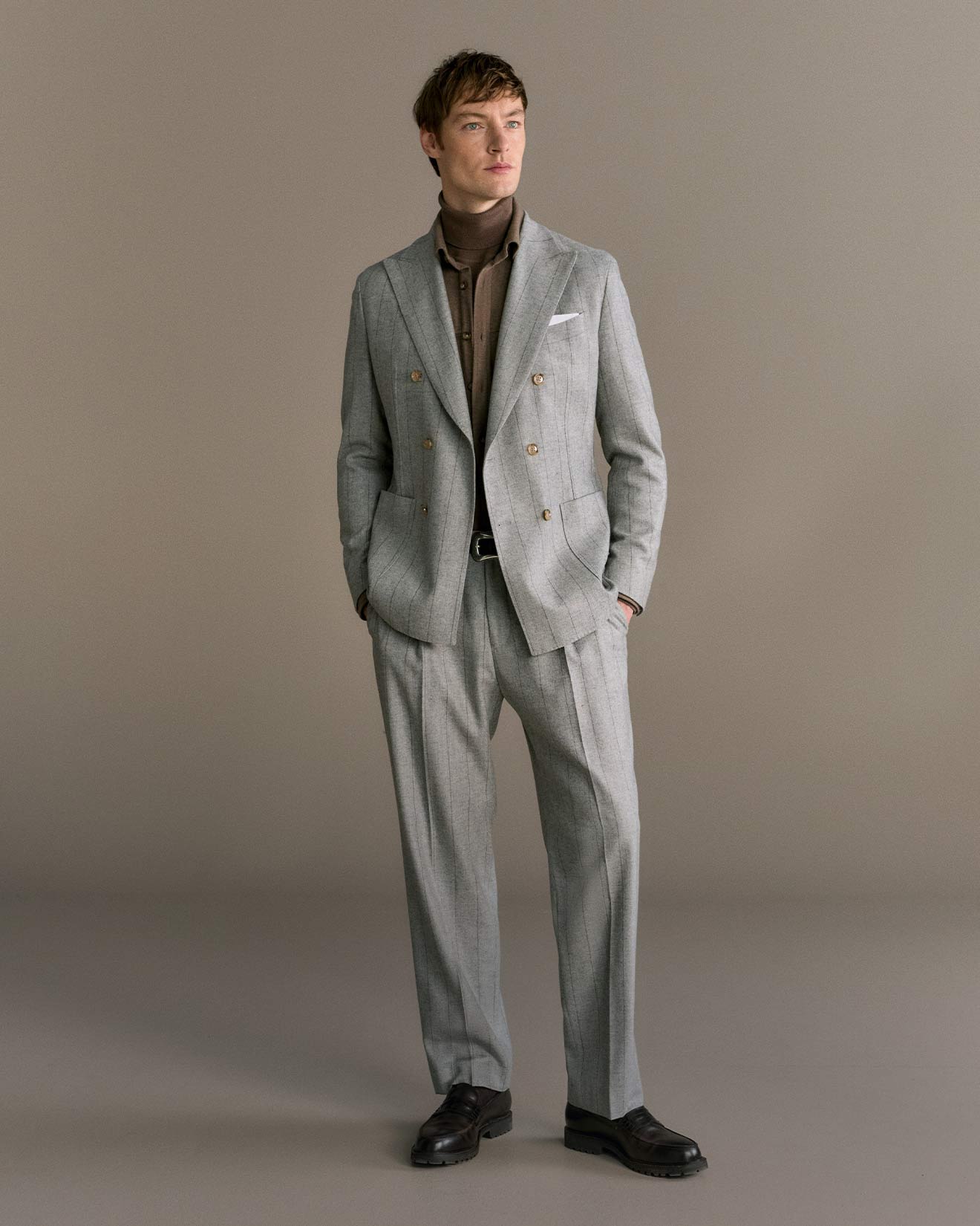 Windsor men's double-breasted suit with pinstripes in gray