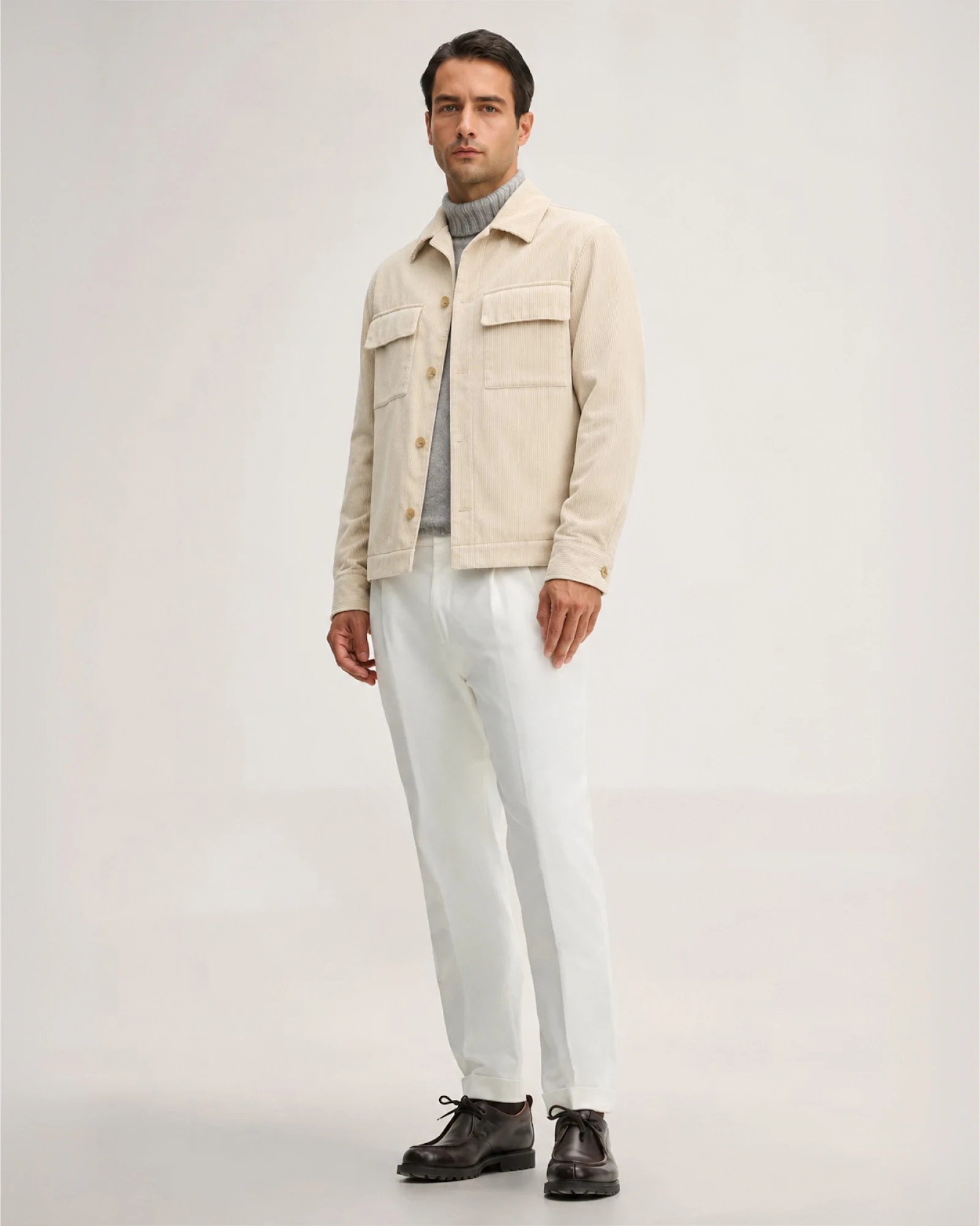 windsor herren overshirt cord in ecru mit hose in weiss
