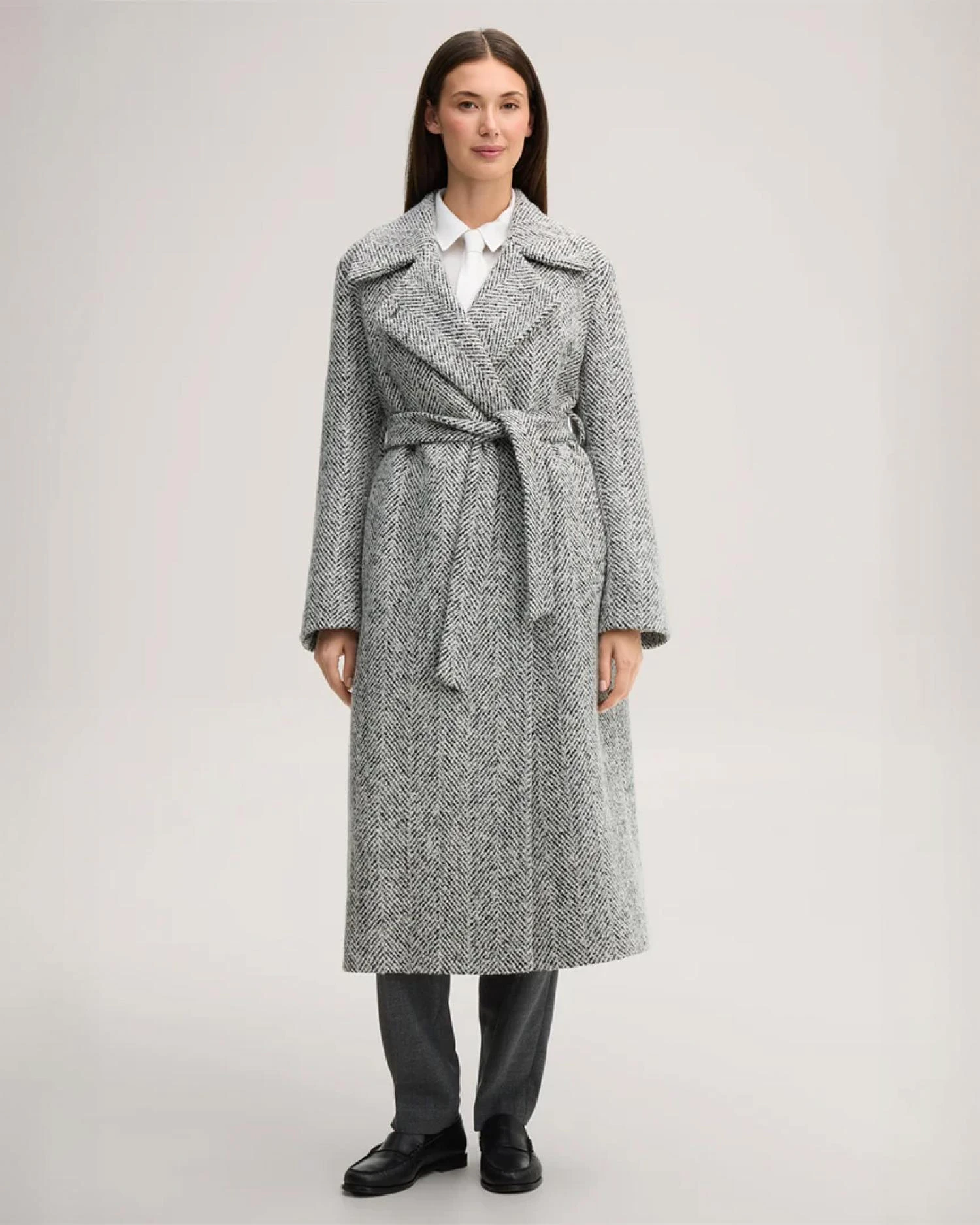 windsor Damen Wollmix-Tweed-Robenmantel in Herringbone Ecru-Schwarz-Grau