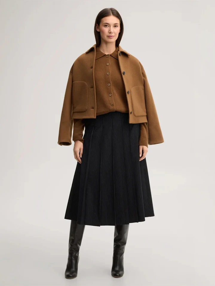windsor Damen Schurwoll-Pinestripe-Midi-Faltenrock in Schwarz
