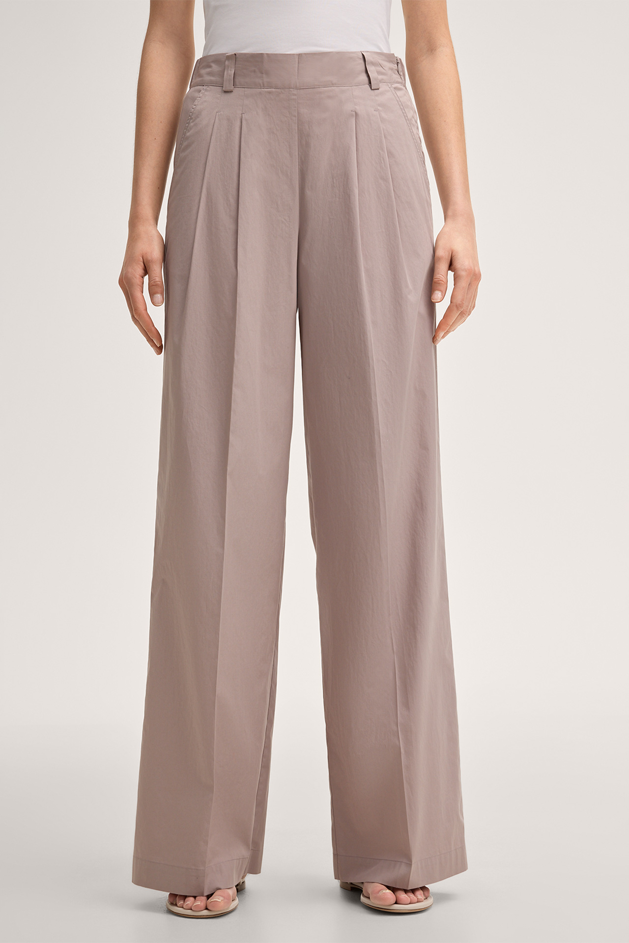 Baumwoll-Marlene-Hose mit Bundfalte in Taupe