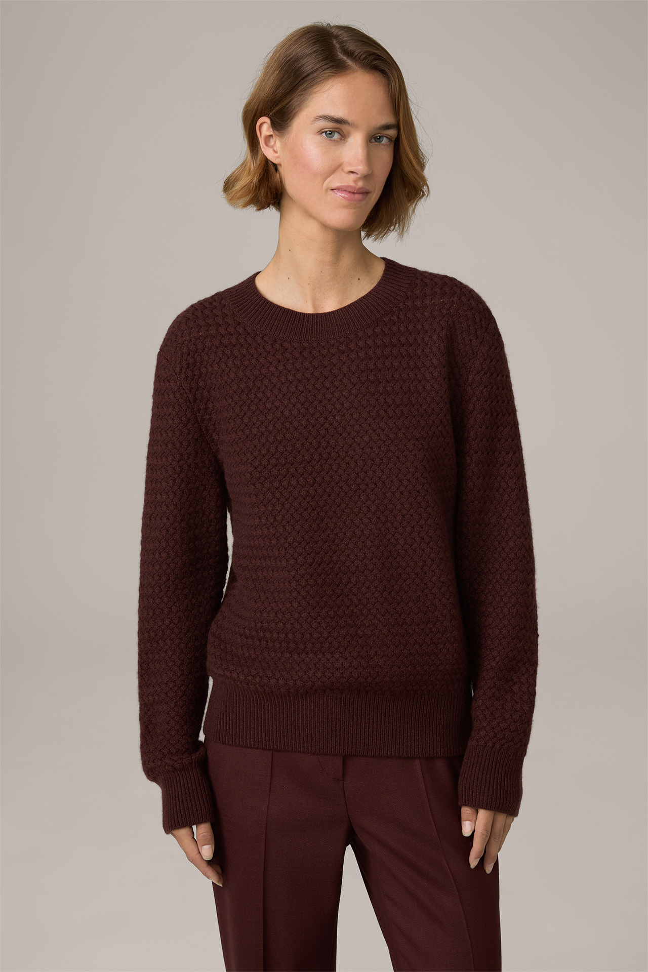 Cashmere-Pullover mit Waffelstruktur in Rotbraun