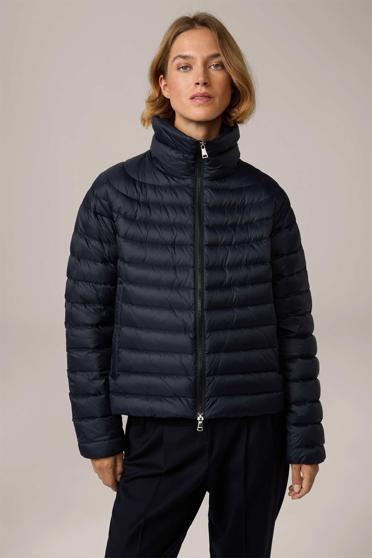 Daunen-Steppjacke in Navy