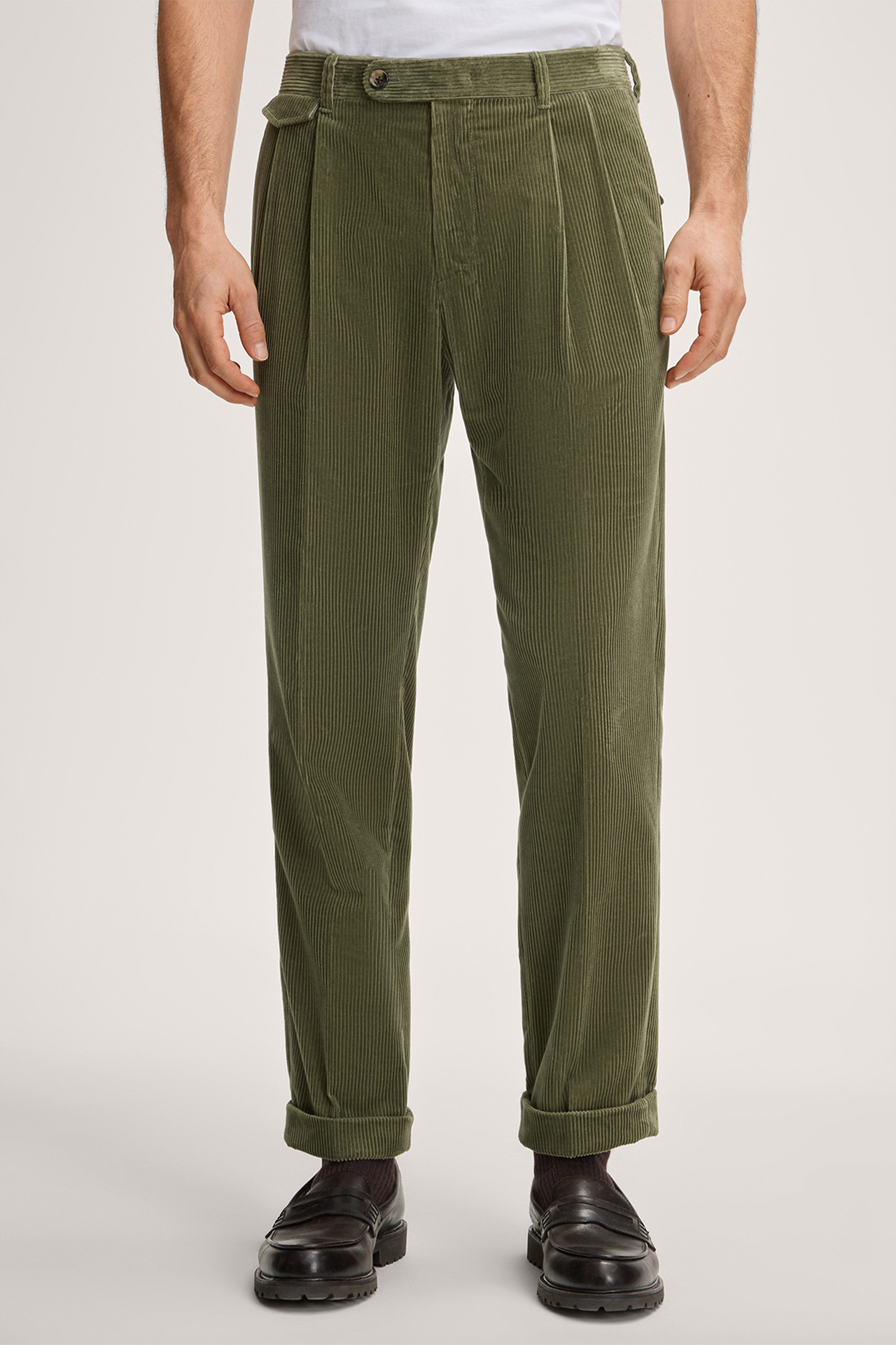 Sapo Modular Corduroy Trousers with Pleats in Green