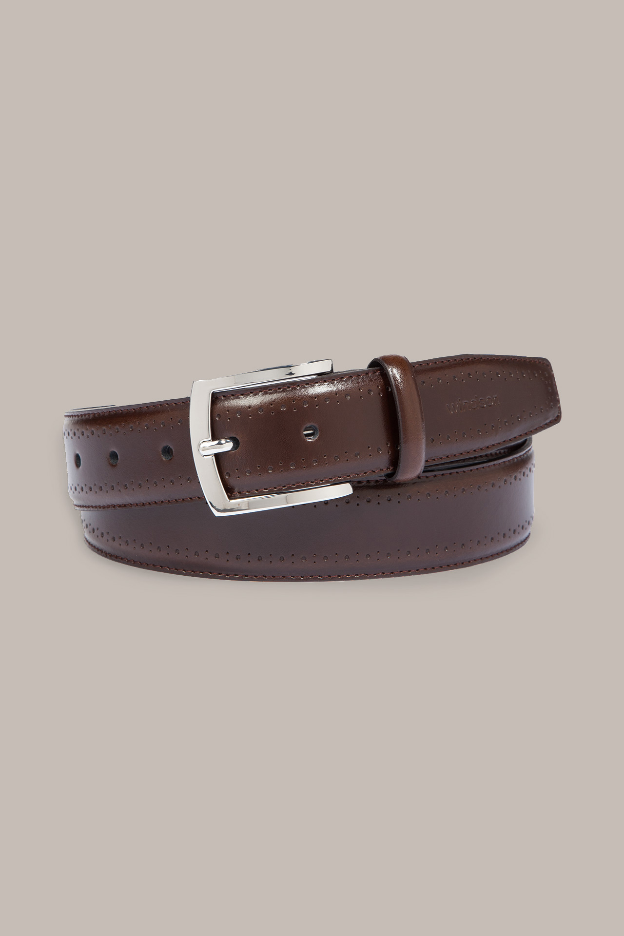 Leather belt in dark brown