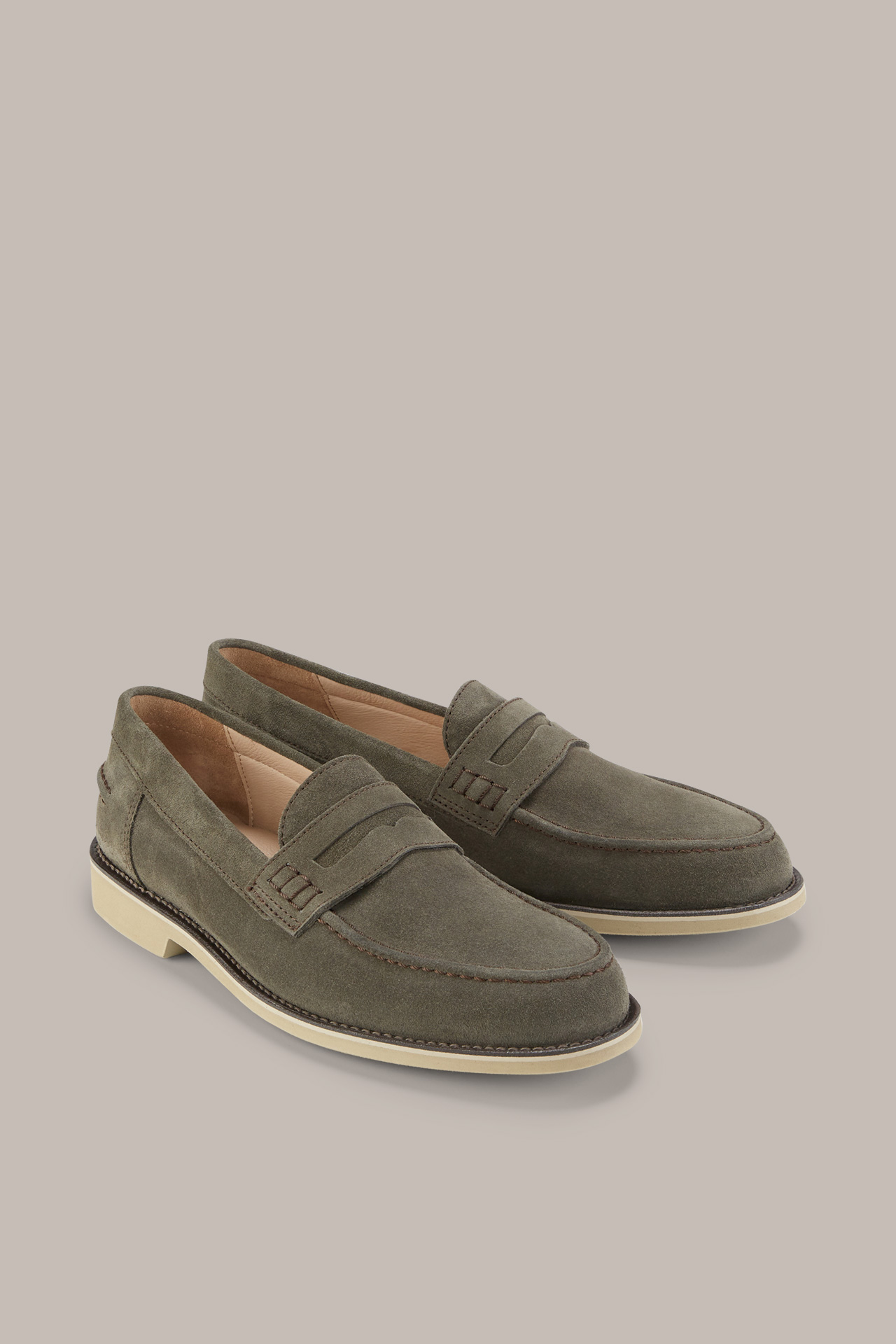 Loafer by Ludwig Reiter in Oliv