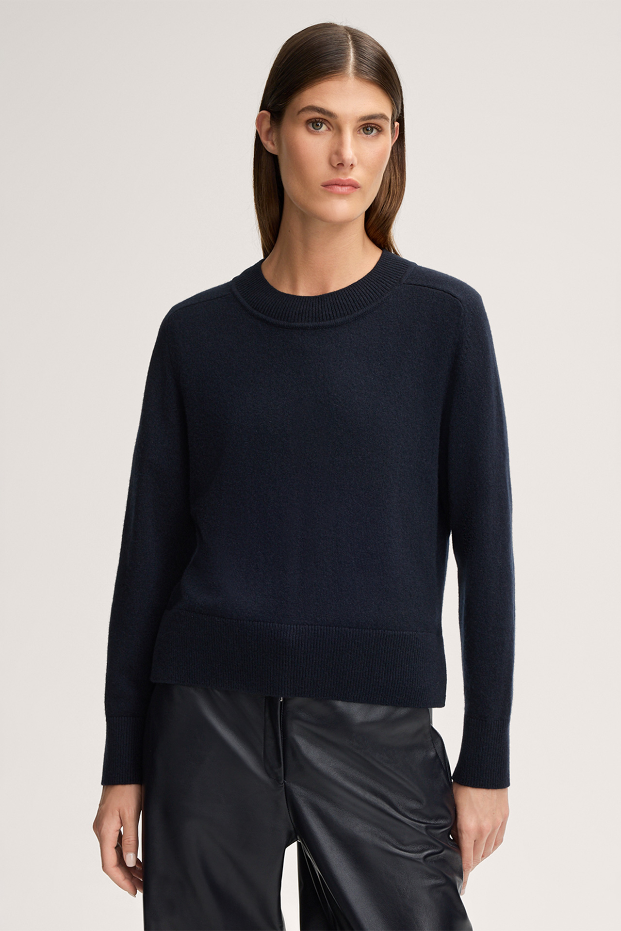 Cashmere Pullover in Navy