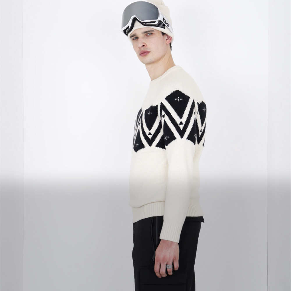 Man with patterned knitted sweater; cream-black