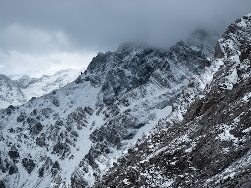 Blick in die verschneite Ortler Nordwand