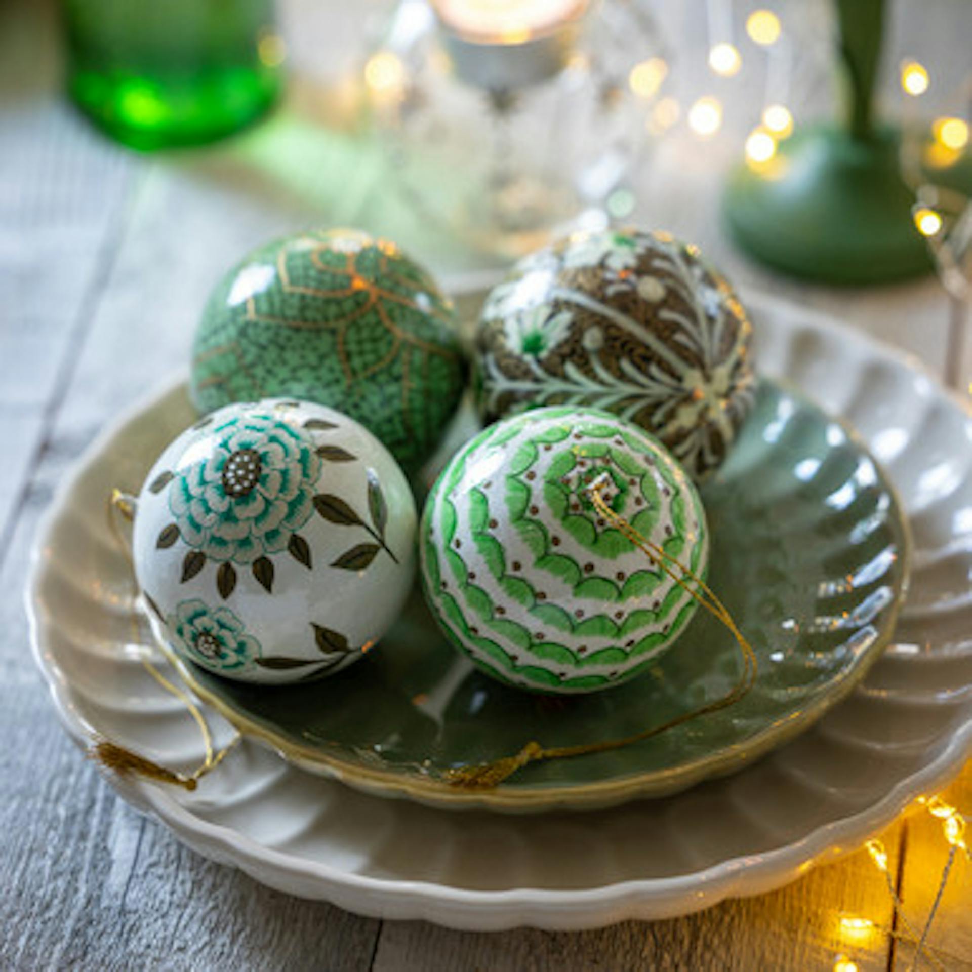 Papier-mâché Baubles, Go-Green
