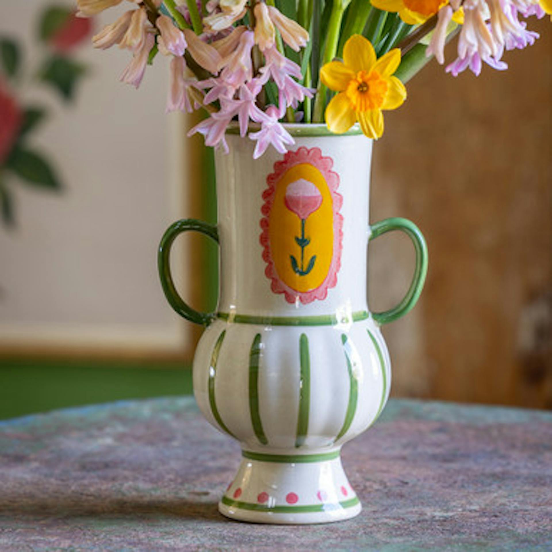 Cream & Green Bloomsburyish Vase