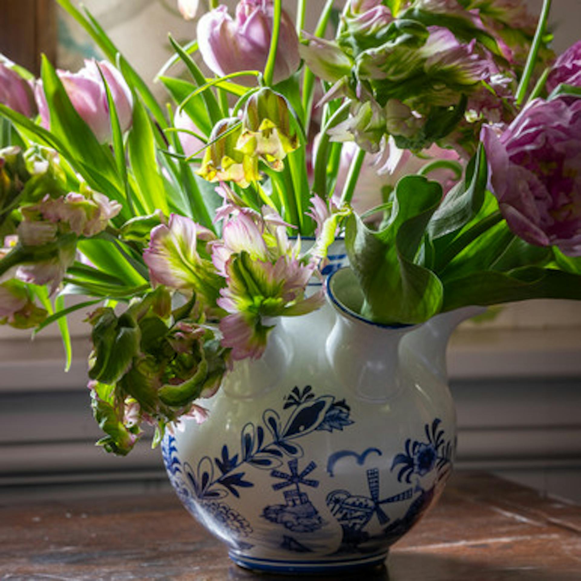 Tuliparie Vase