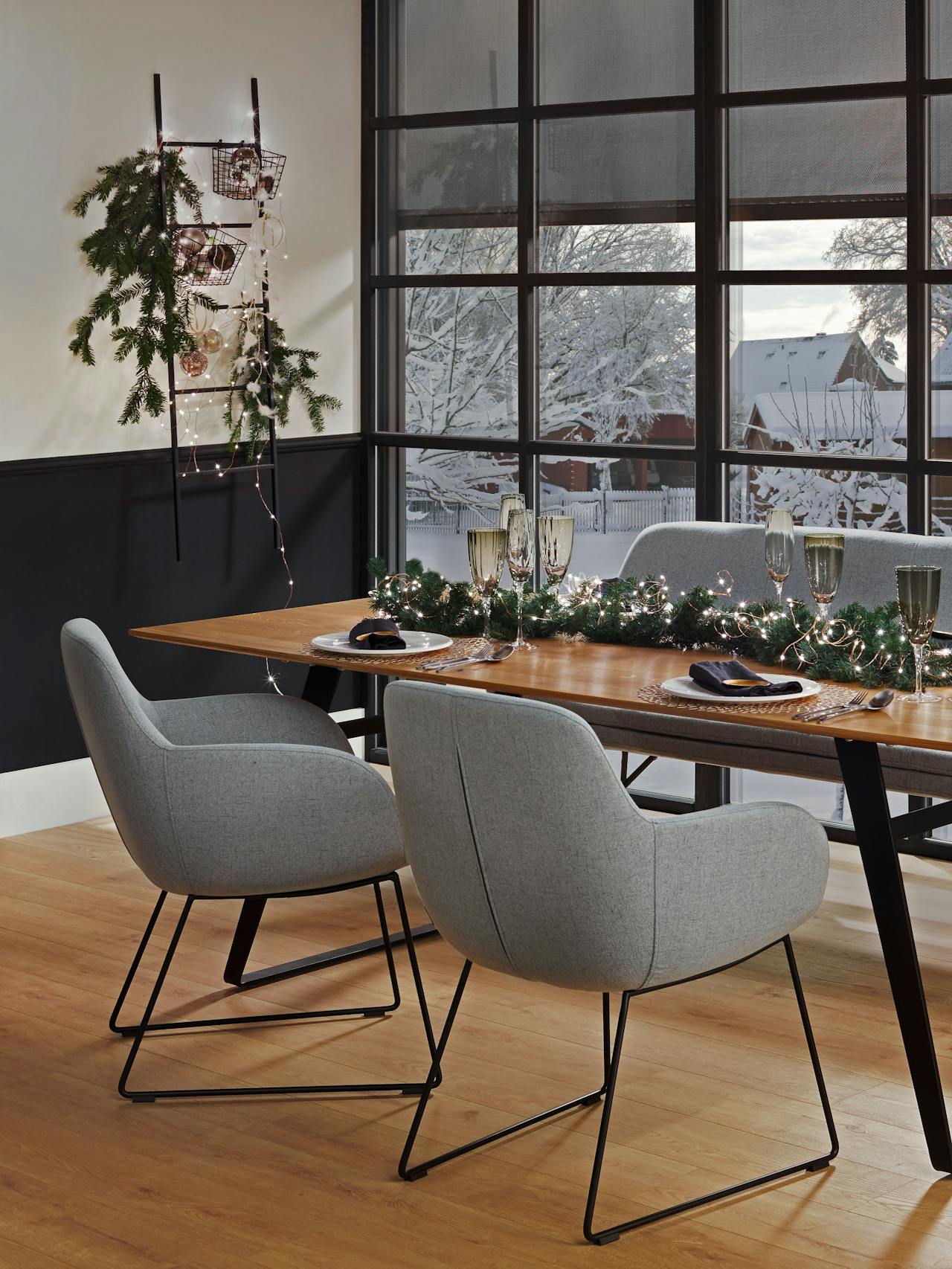 MR10539_D_Tavia_XMAS