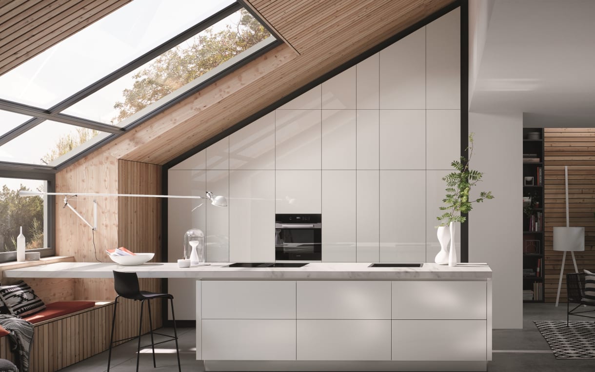 Einbauküche AV 2130, hochglanz weiß, inklusive Siemens Elektrogeräte