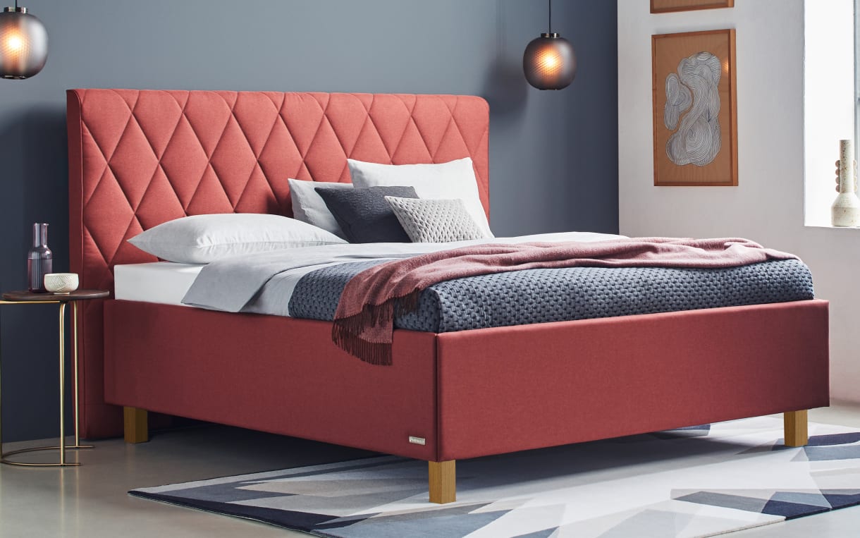 Polsterbett Brilliant in rot, Liegefläche ca. 160 x 200 cm, 1 x in Härtegrad 2 und 1 x in Härtegrad 3
