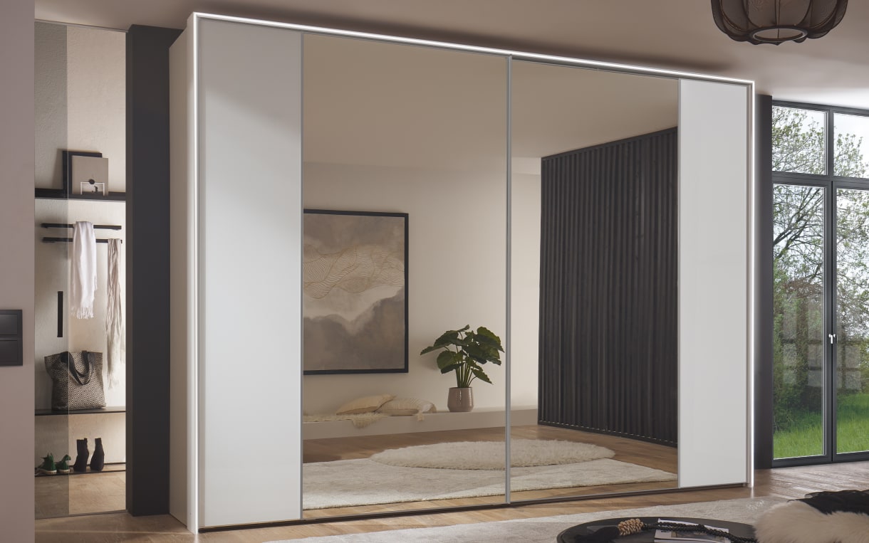 Schwebetürenschrank Besoledo, weiß, Breite ca. 323 cm