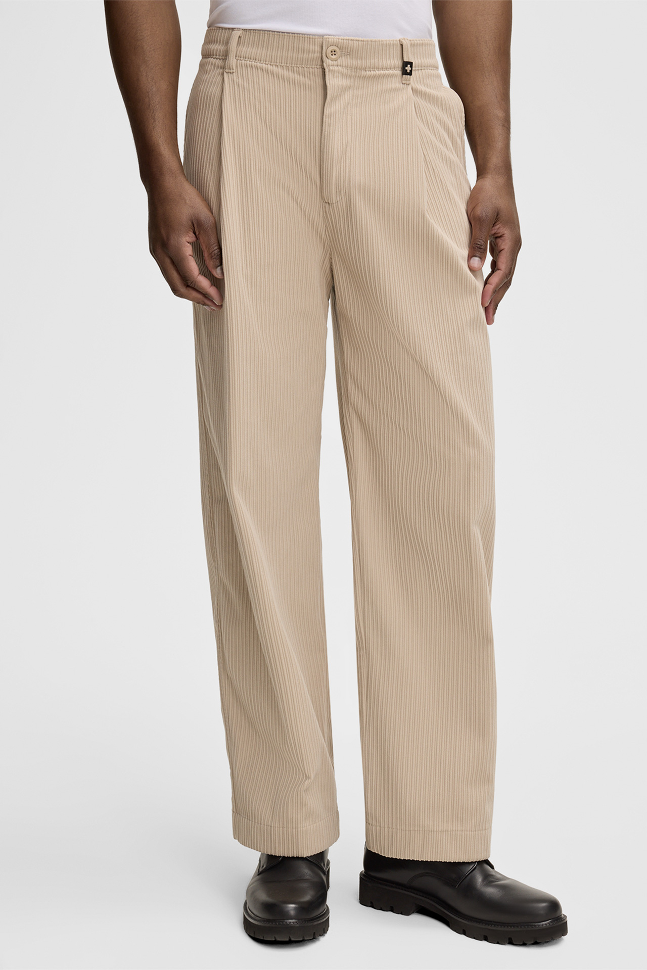 Cordhose Ludo, sand
