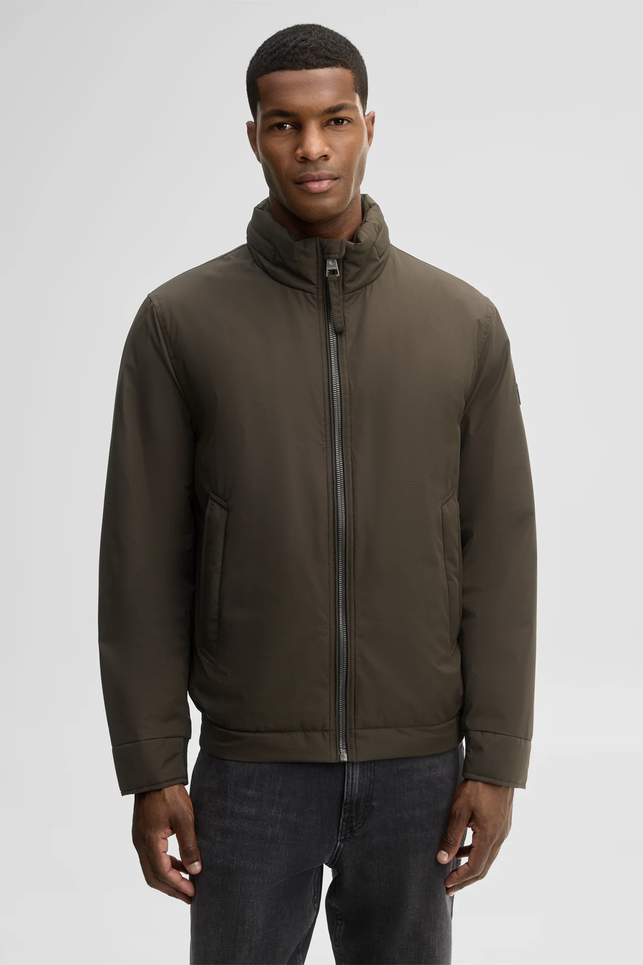 Blouson à col montant, couleur olive