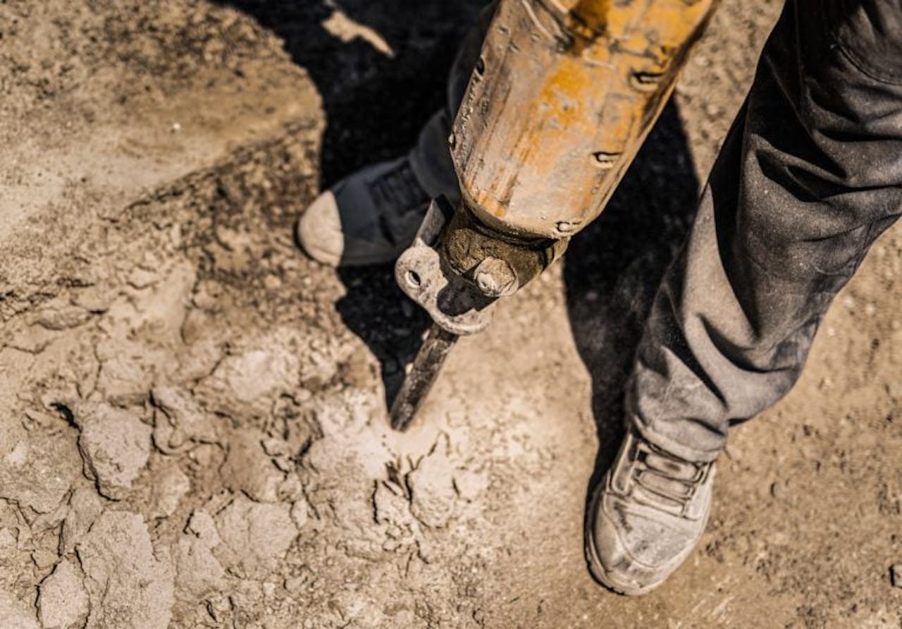 How To Break Concrete Slabs In 7 Easy Steps Hss Blog