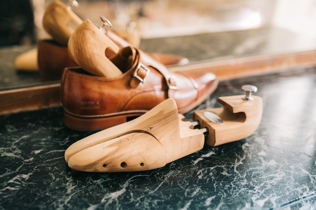THE IMPORTANCE OF SHOE TREES MUSTHAVE IF YOU LOVE YOUR SHOES