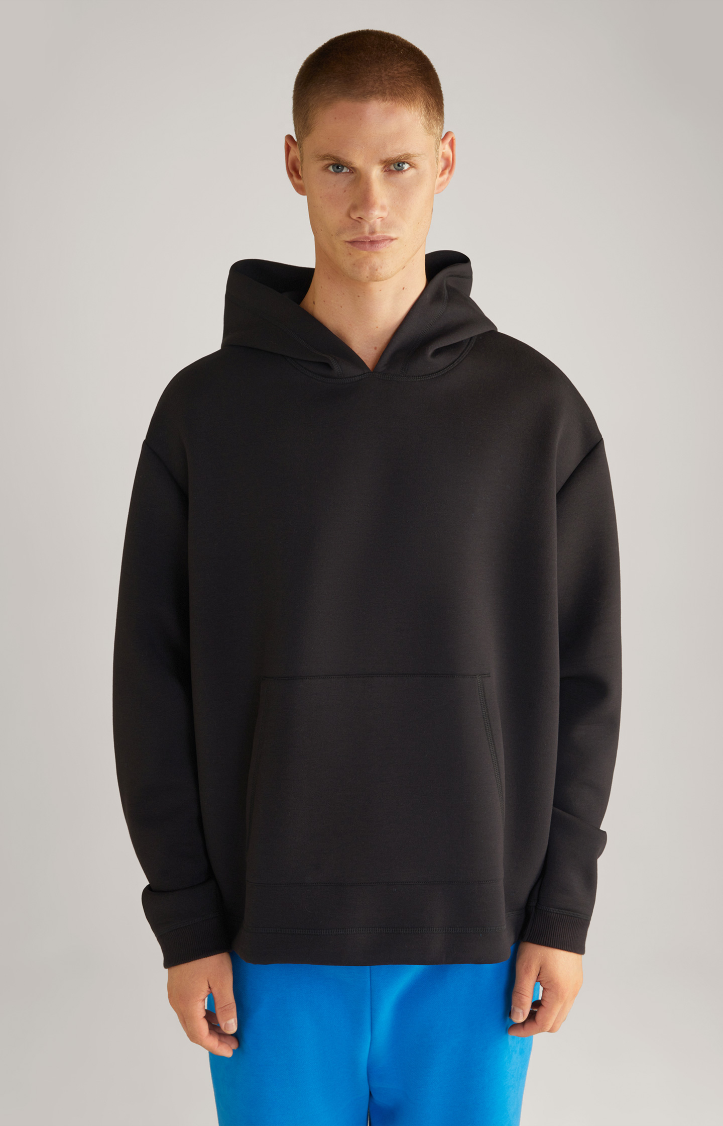 Unisex-Hoodie in Schwarz