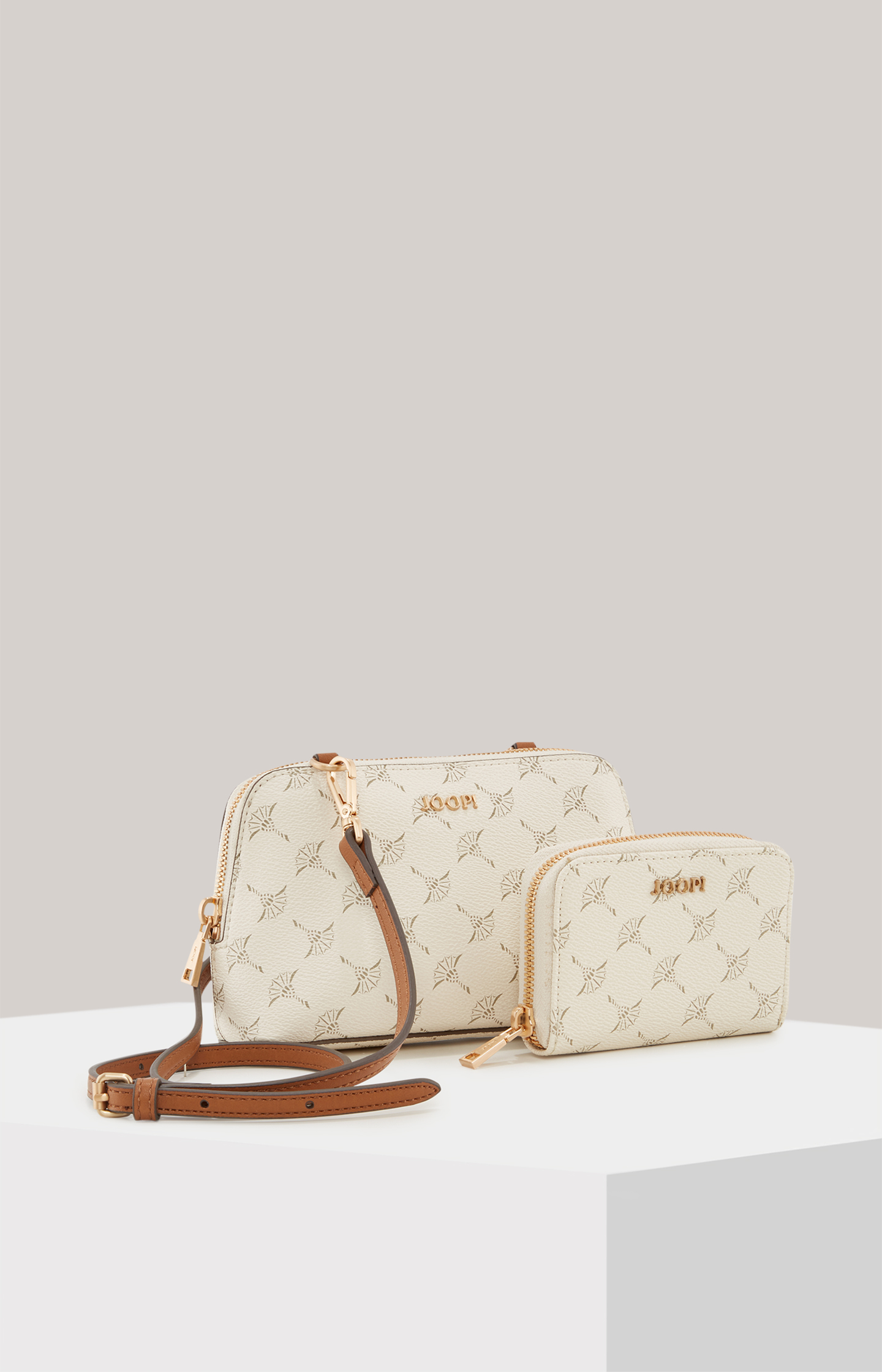 Gift Box Carolina Cortina in Offwhite