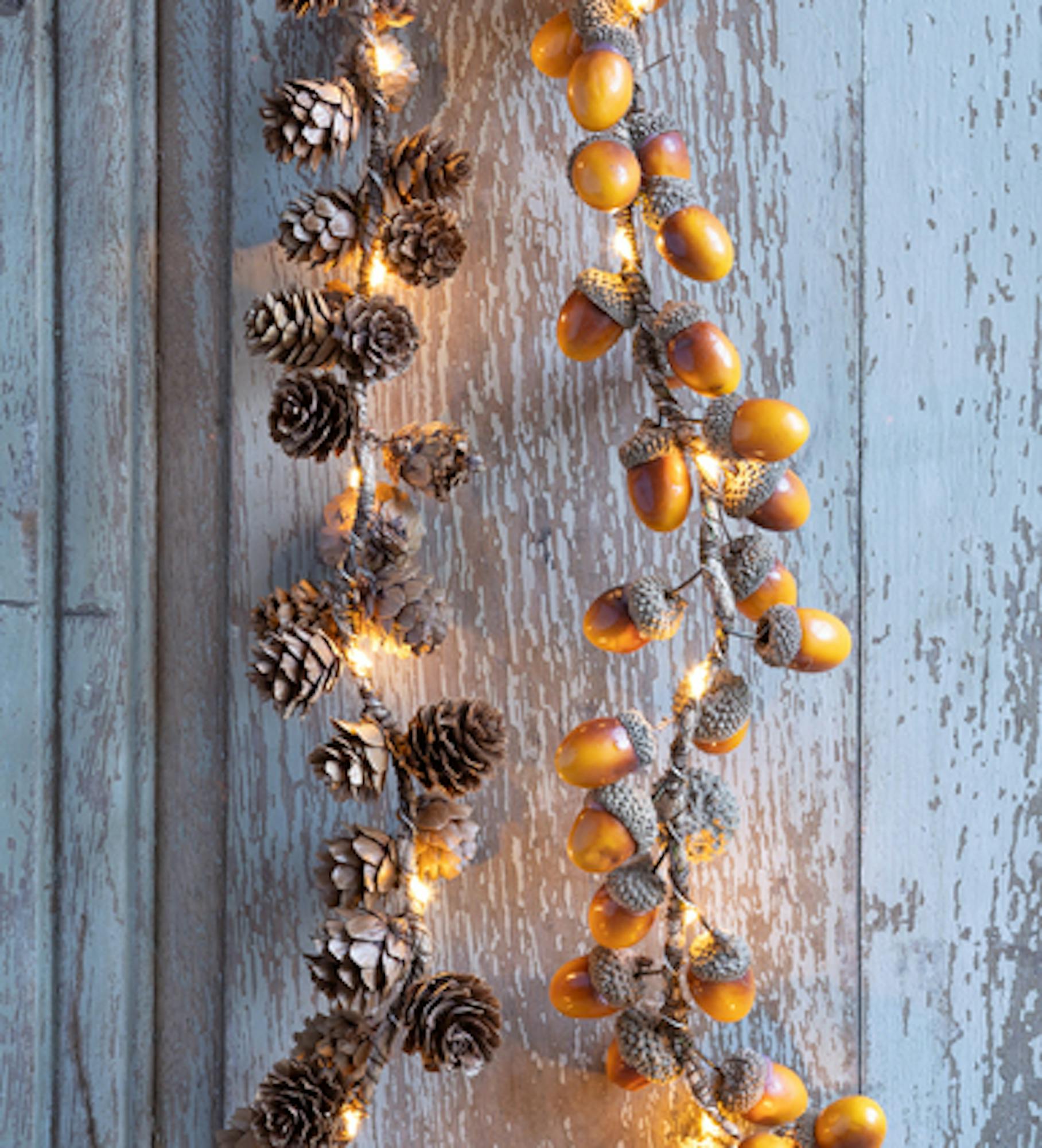 Traditional Garland with Lights