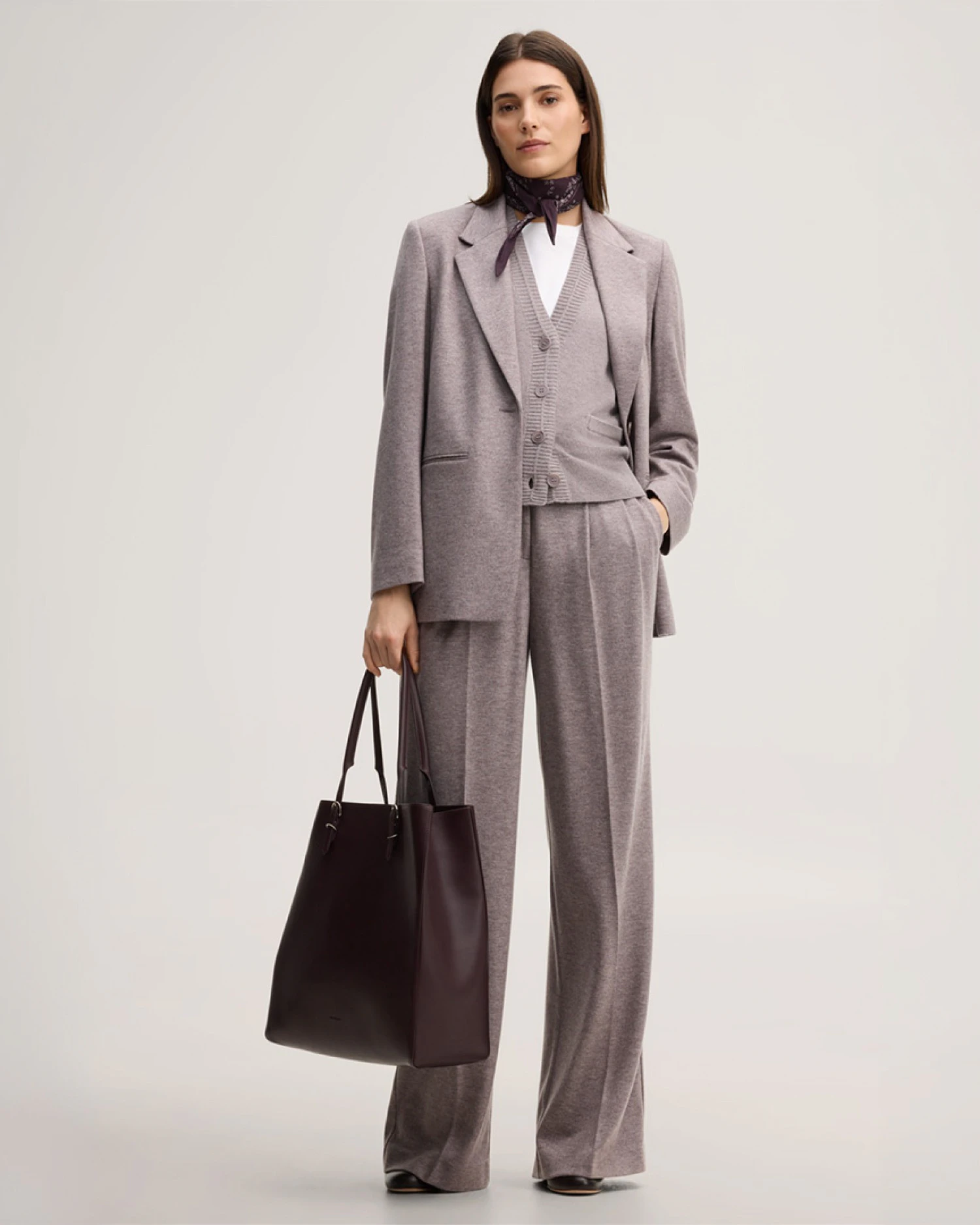windsor damen Wolljersey-Flanell-Hosenanzug in Taupe
