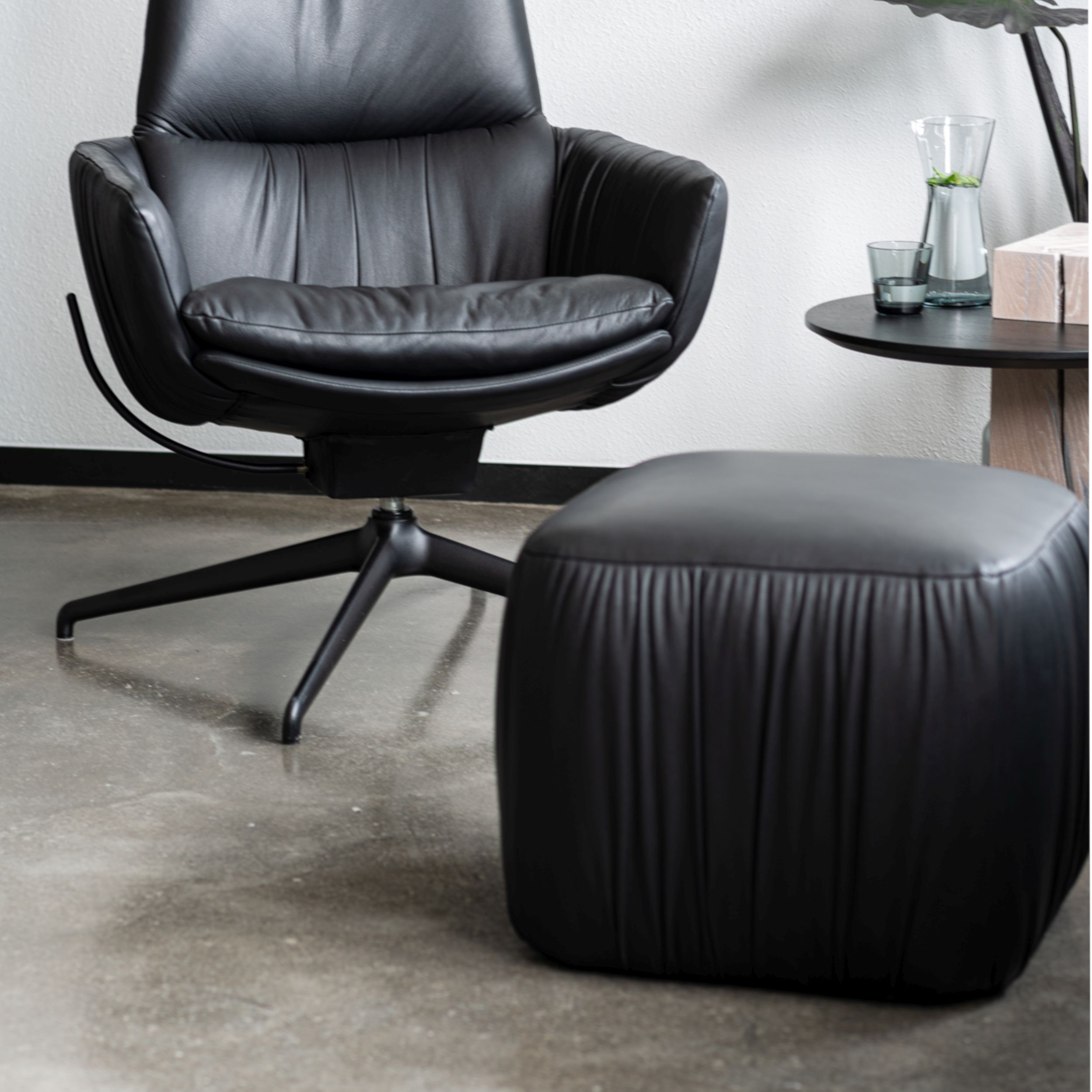 Hocker Faye Casual Lounge