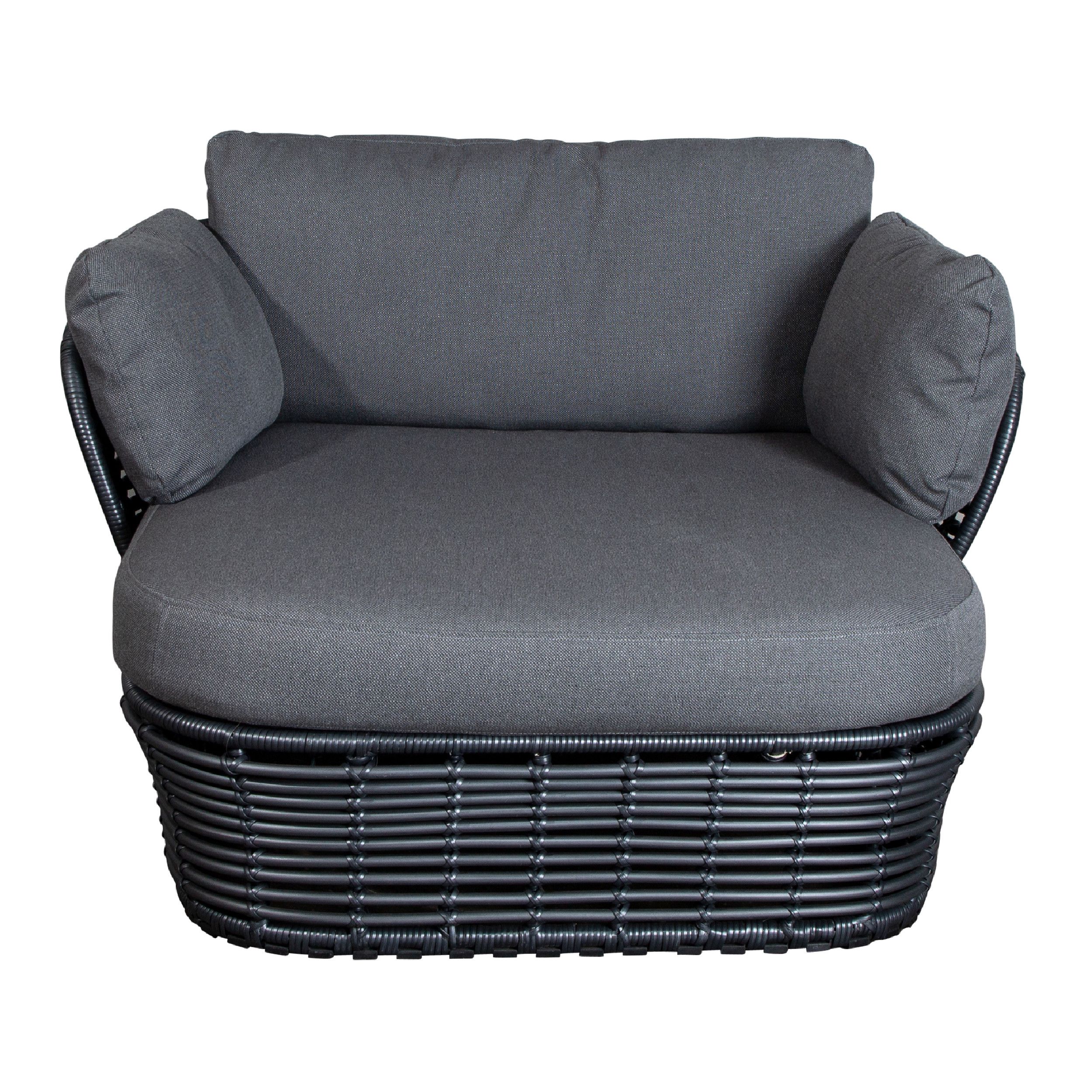 Lounge Basket