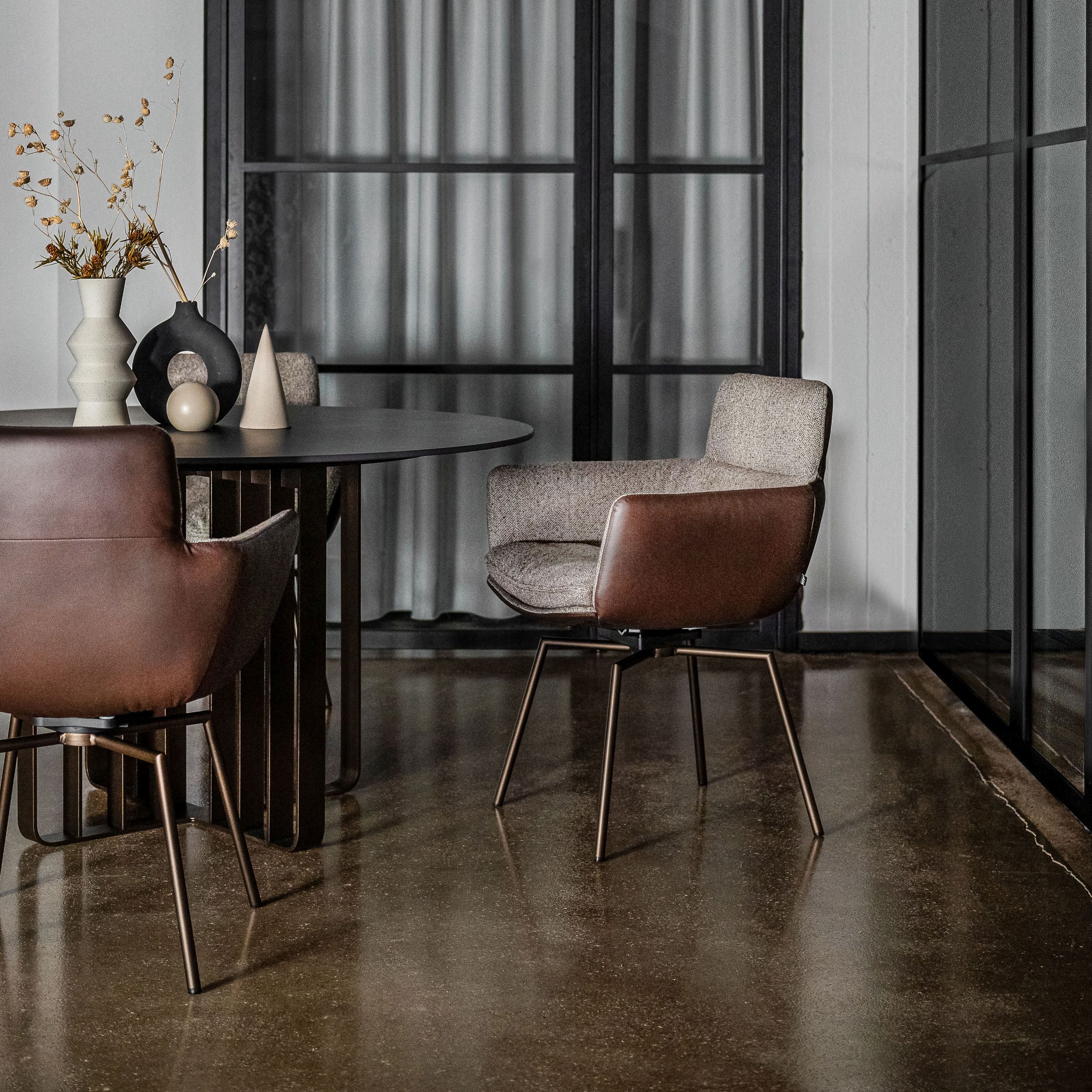 Armlehnstuhl Faye Edition