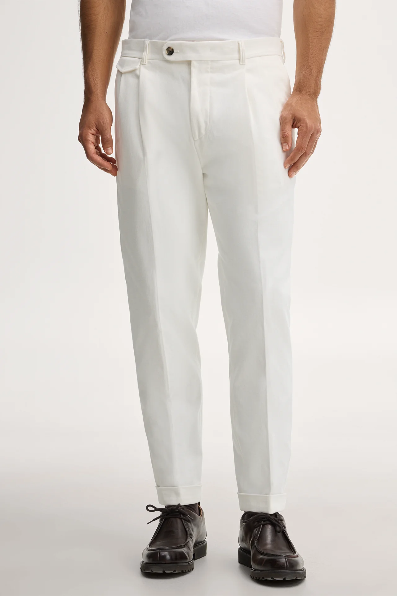 Baumwoll-Hose mit Bundfalte in Wollweiss