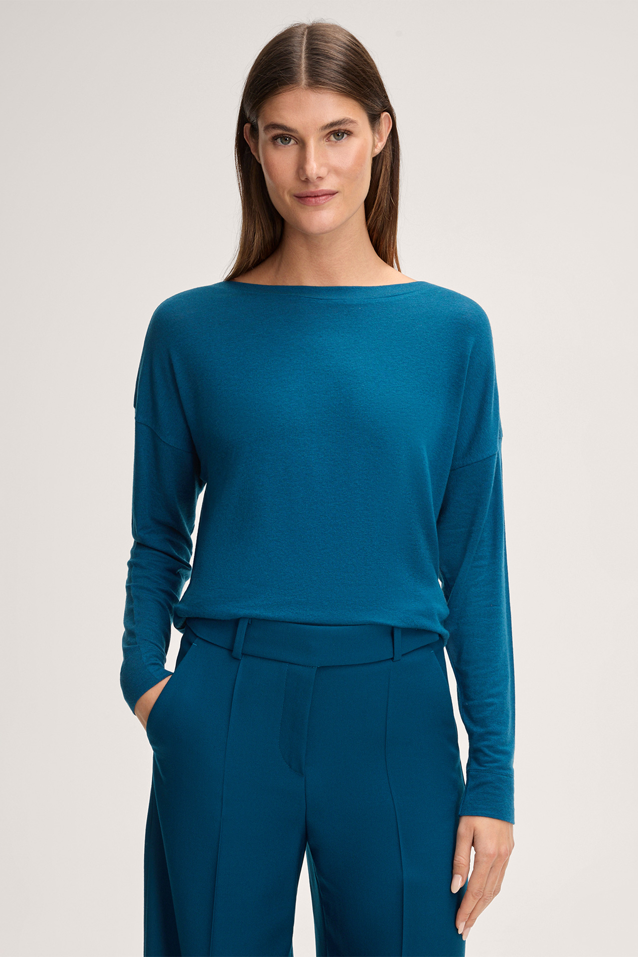 Lyocell-Wollstretch-Shirt mit U-Boot Ausschnitt in Petrol